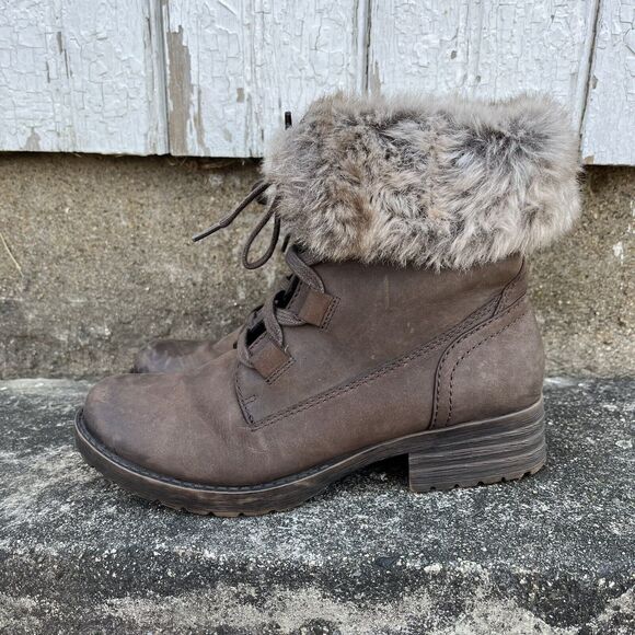 ABEO Helena Faux Fur Lined Leather Ankle Waterproof Winter Boot- Size 6.5 EUC - Picture 4 of 9